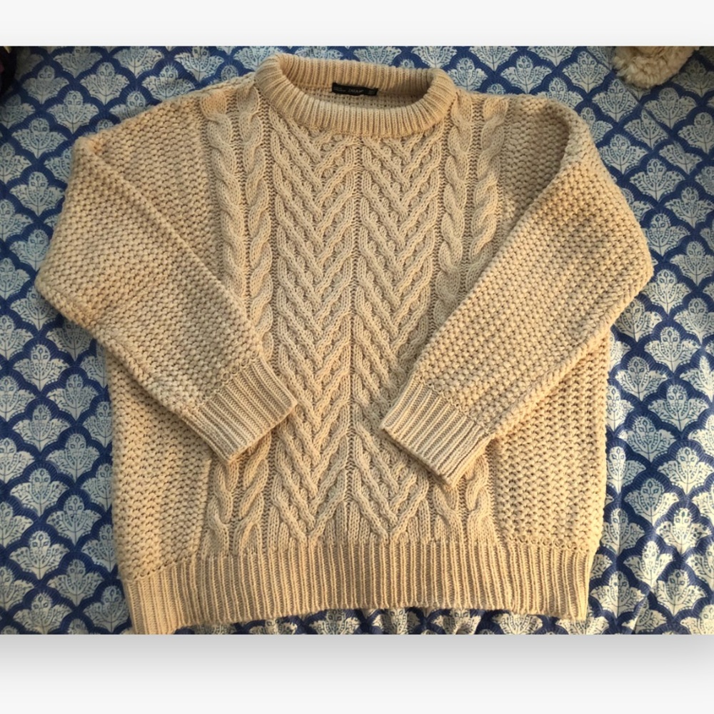 Zara cable knit sweater